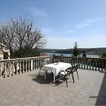 Apartamento 1 Bedroom Stunning In *